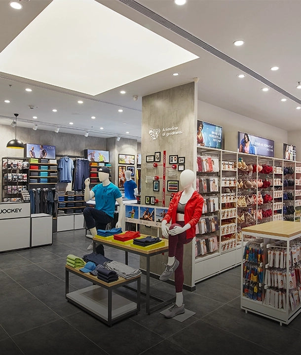 1,500+ exclusive brand stores