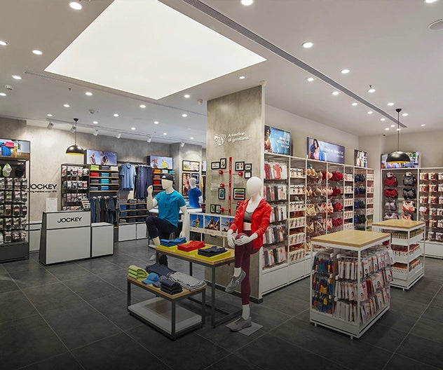 1,500+ exclusive brand stores